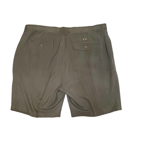 Tommy Bahama Silk Olive Green Pleated Golf Shorts Men’s Size 42 x 8 - Picture 5 of 9